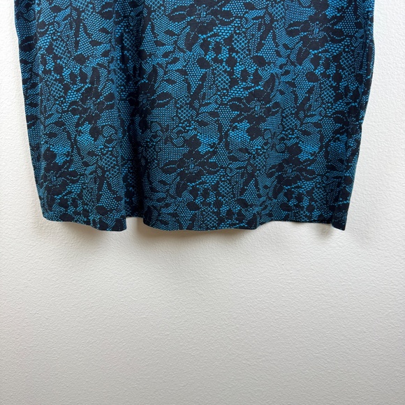 JOE BROWNS Deep Turquoise Blue & Faux Lace Pattern Tunic / Size 24 - Picture 8 of 11
